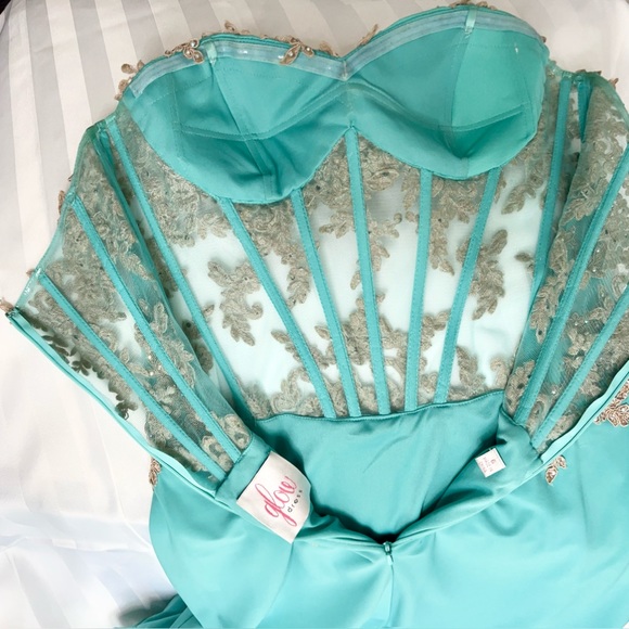 Prom Gown Glow by Colors Size 6, Tiffany Turquoise with Rose Gold Lace Bodice - Picture 14 of 17